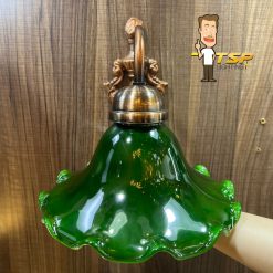 TSP โคมไฟผนัง แก้วฝาจีบ โบราณ สีเขียว