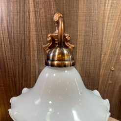 TSP โคมไฟผนัง แก้วฝาจีบโบราณ นม